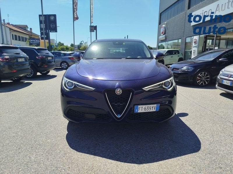 Alfa Romeo Stelvio 2.2 Turbo Diesel 160CV AT8 RWD Business