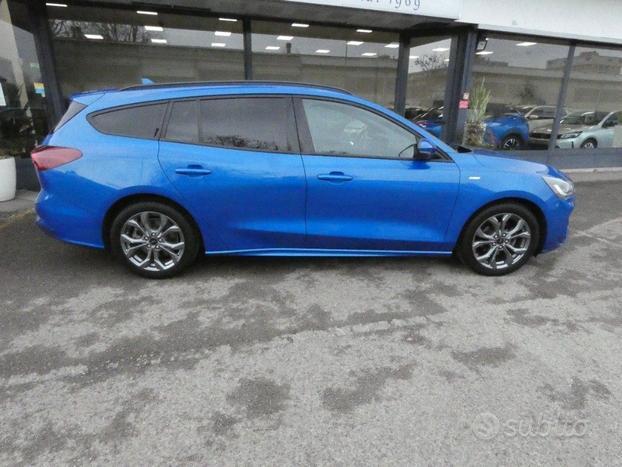 FORD Focus 1.0 EcoBoost Hybrid 125 CV SW ST-Line