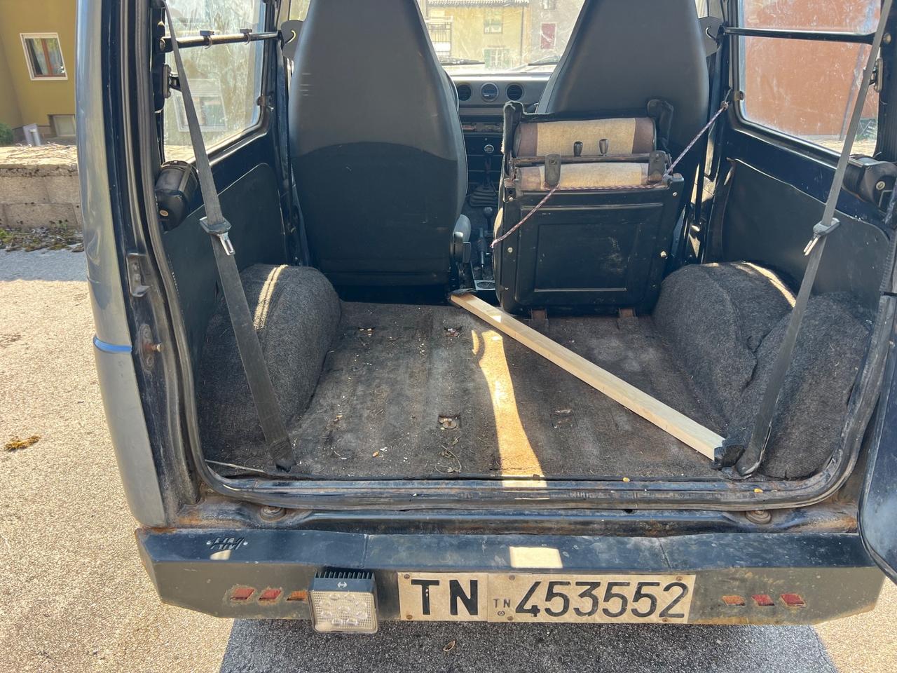 Suzuki SJ 413 Samurai 1.3