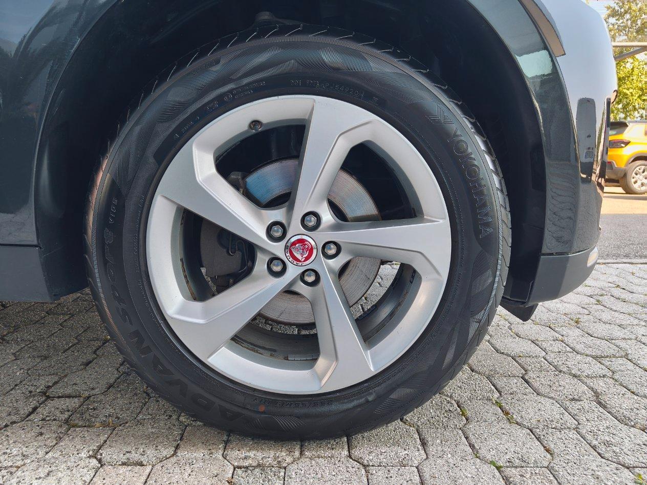 Jaguar F-Pace 2.0d Prestige awd 180cv auto