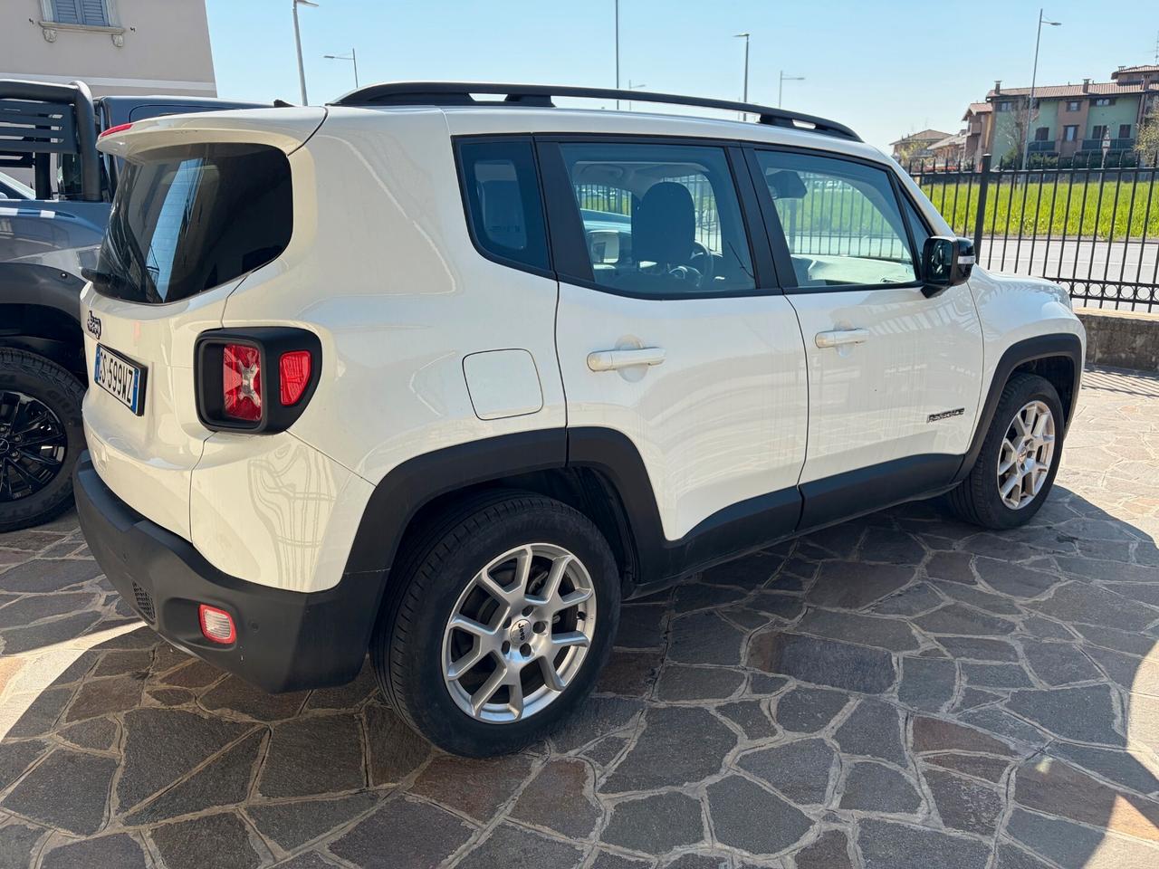 Jeep Renegade 1.5 Turbo T4 MHEV Limited