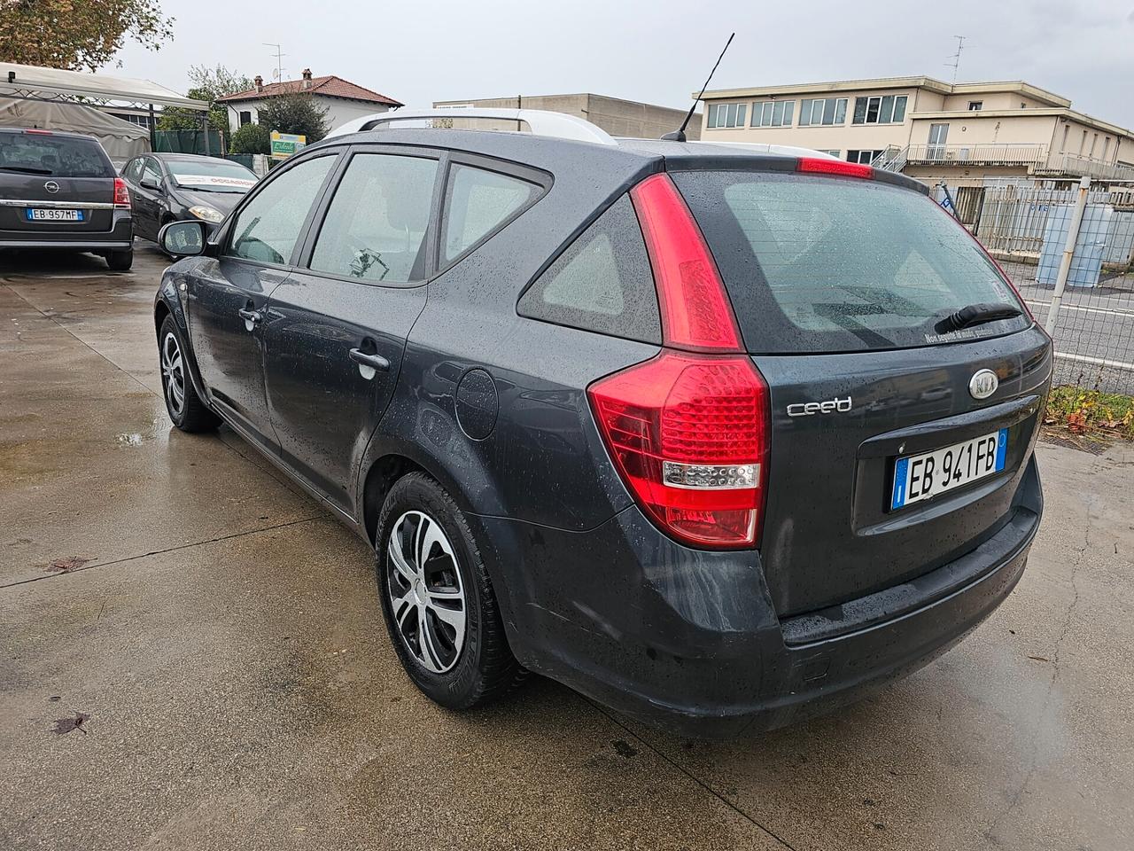 Kia Ceed cee'd 1.4 90CV GUIDABILE DA NEOPATENTATI