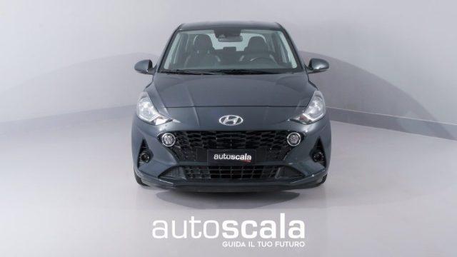 HYUNDAI i10 1.0 MPI AT Tech connect pack