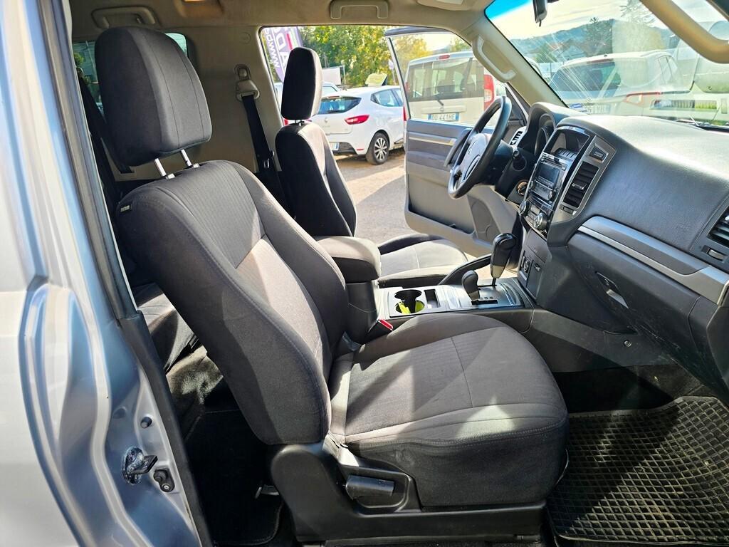 Mitsubishi Pajero 3.2 DI-D 190CV INSTYLE