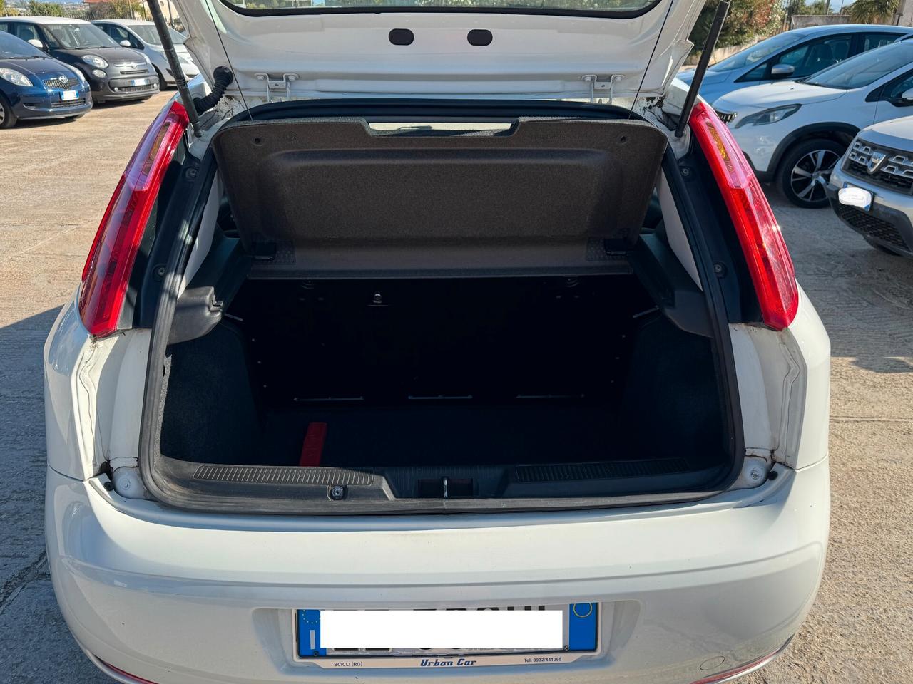 Fiat Punto 1.3 MJT II 75 CV 5 porte Lounge