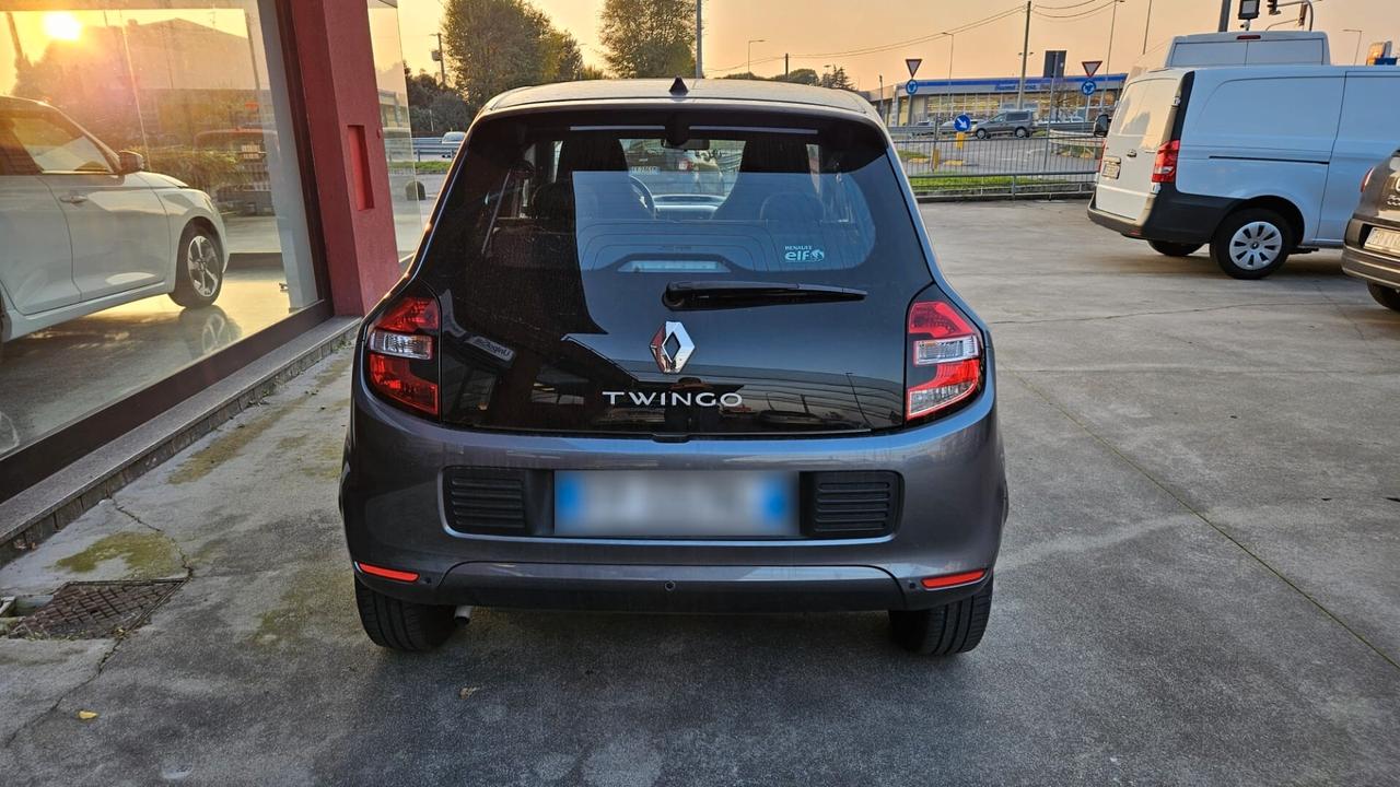 Renault Twingo SCe Lovely