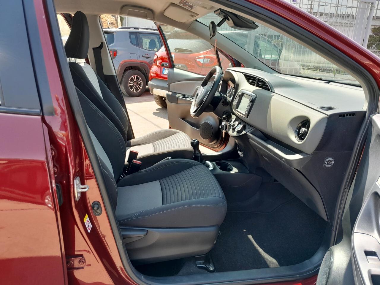 Toyota Yaris 1.0 72 CV 5 porte Active