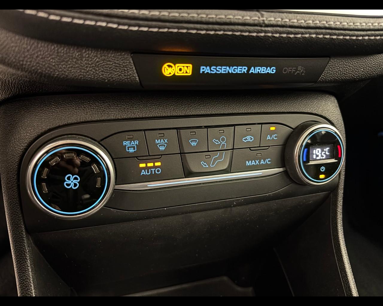 FORD Fiesta 5p 1.0 ecoboost Vignale 100cv