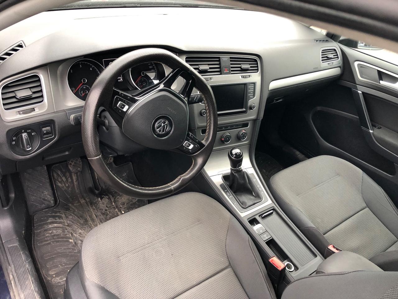 Volkswagen Golf 2.0 TDI 5p. Highline BlueMotion garanzia 12 mesi
