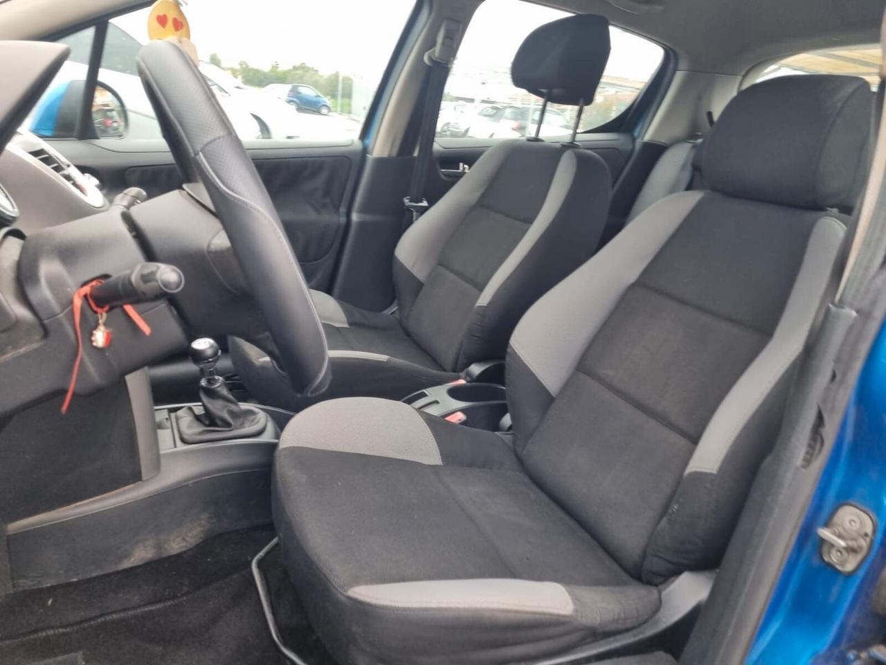 Peugeot 207 1.6 HDi Anche Neopatentati