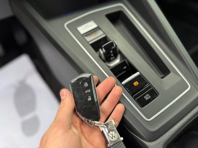 VOLKSWAGEN Golf 2.0 TDI 150 CV DSG Style GARANZIA