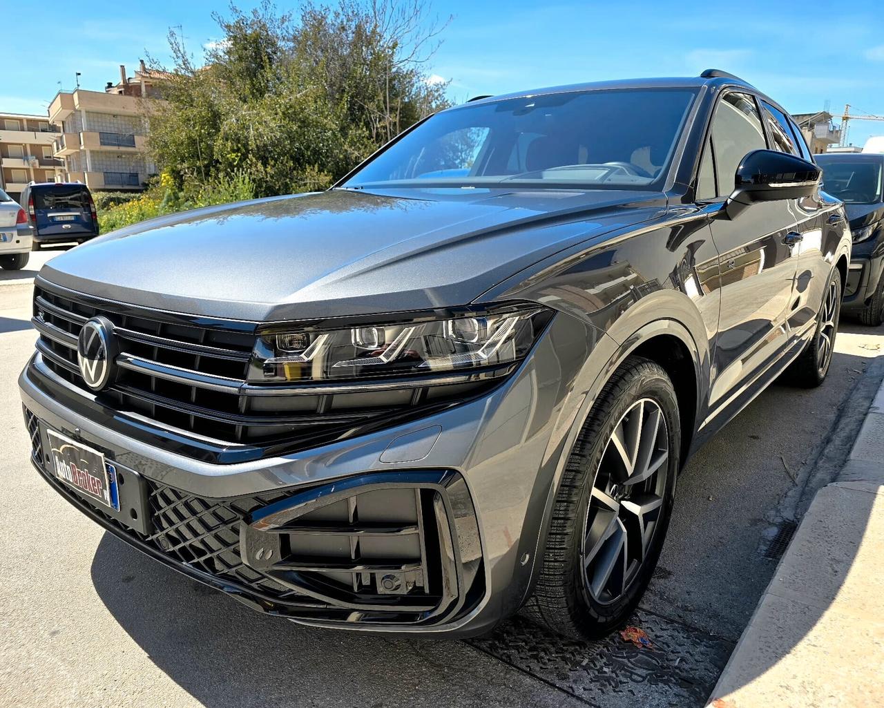 VOLKSWAGEN TOUAREG 3.0 TDI 286cv R-LINE RESTYLING