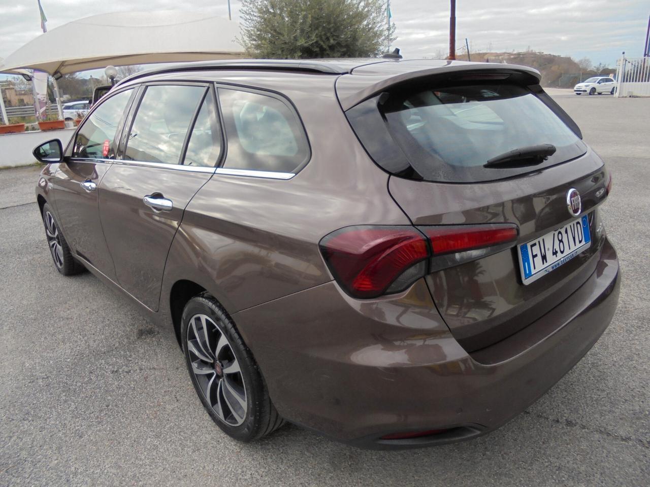 Fiat Tipo 1.6 Mjt S&S SW Lounge