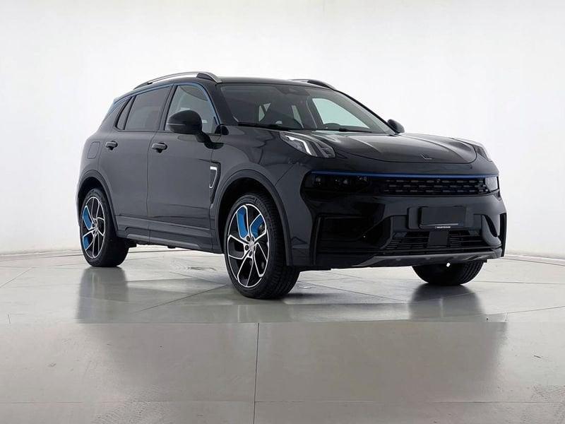 Lynk & Co 01 01 PHEV