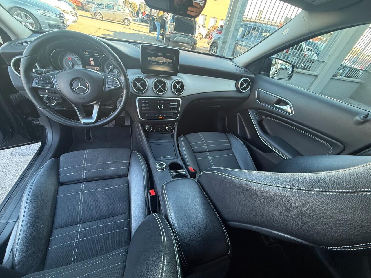 Mercedes-Benz GLA 180 d Business EURO 6