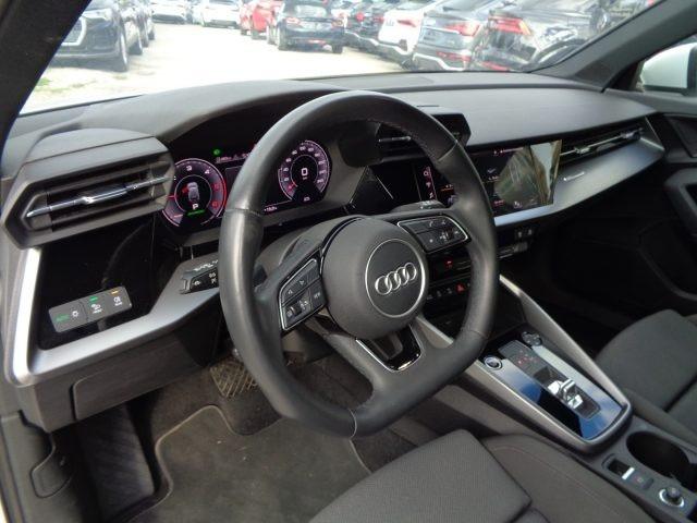 AUDI A3 SPB 35 TDI S-LINE S-TRONIC 150CV NAV PARKAS LED"18