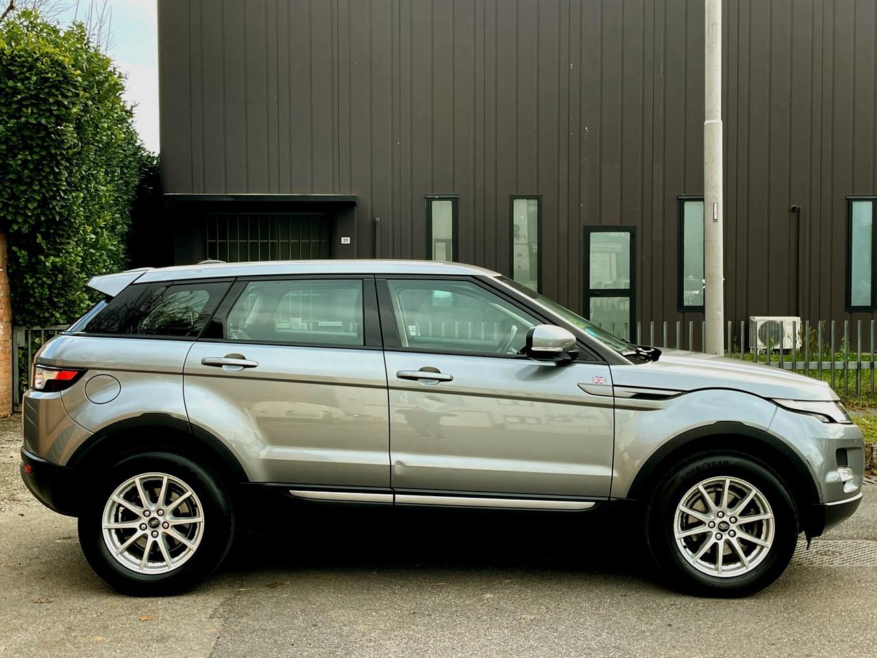 RANGE ROVER EVOQUE 2.2D aut.-159000km-2013