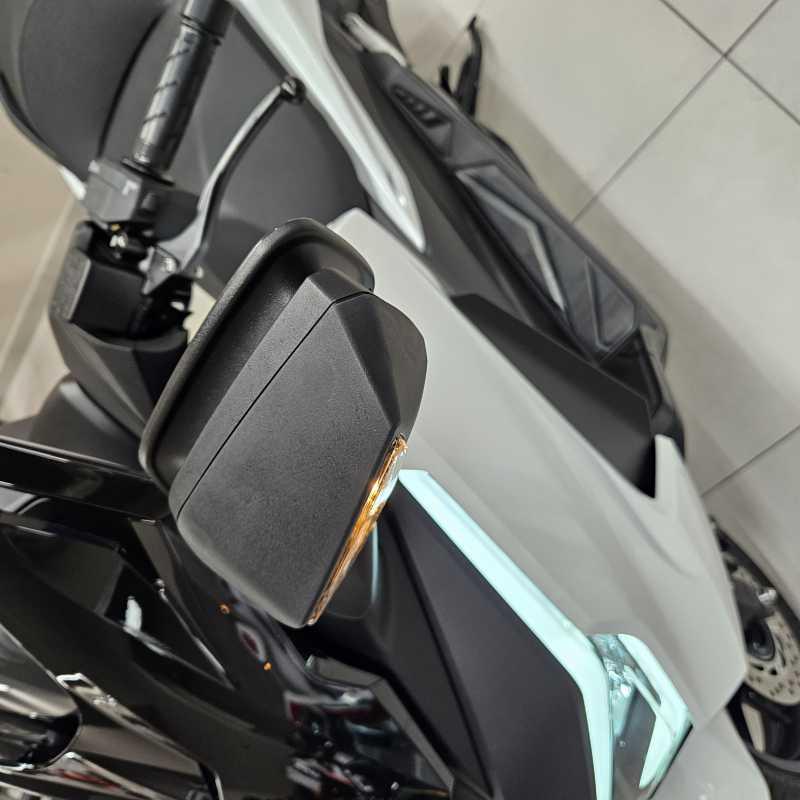 Honda Forza 350 - 2026