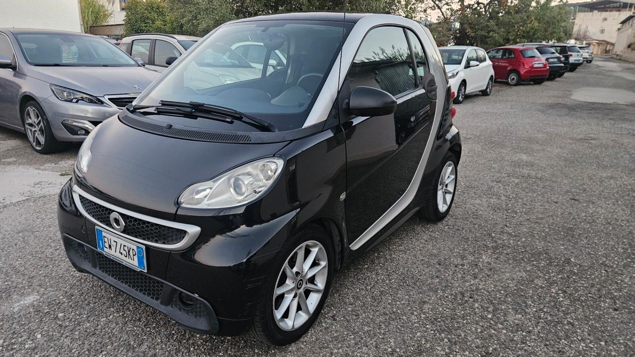 Smart ForTwo 1000 52 kW MHD coupé pulse