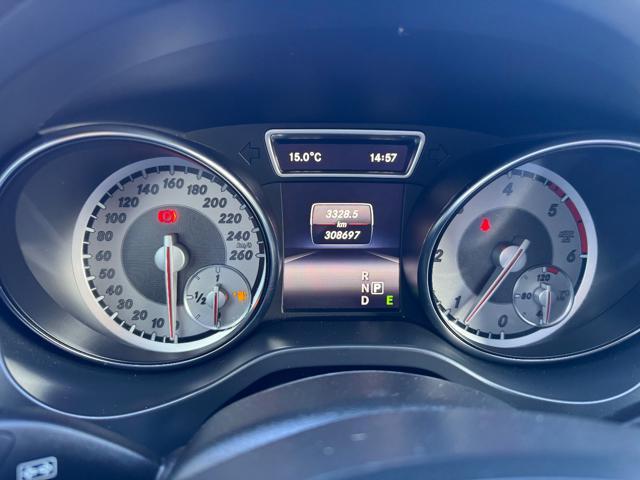 MERCEDES-BENZ GLA 200 CDI Automatic Premium