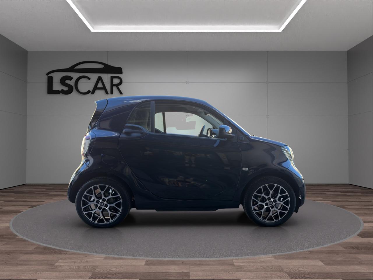 Smart fortwo EQ Passion - Unipro - Promo finanziamento - Cerchi in lega - Fari FULL LED - Tetto - Schermo