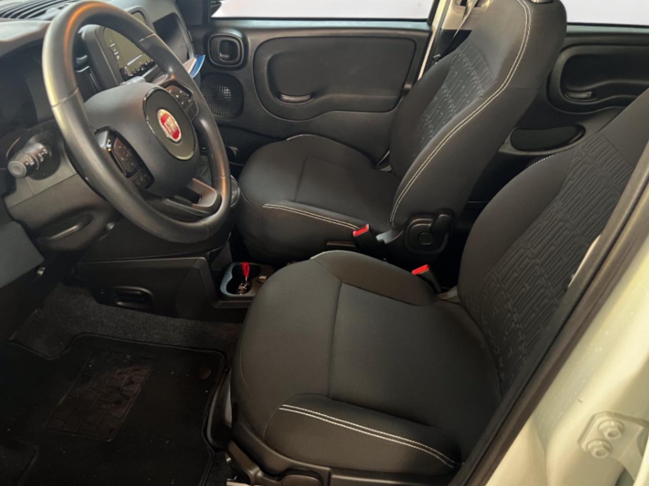Fiat Panda 1.0 FireFly S&S Hybrid Pandina