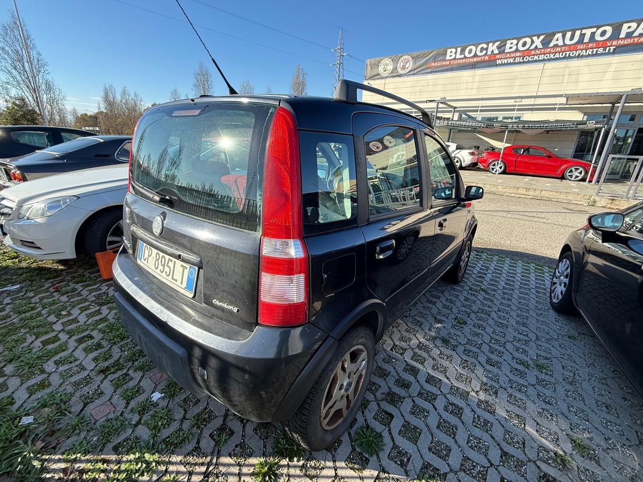 Fiat Panda 1100 i.e. cat 4x4 Climbing