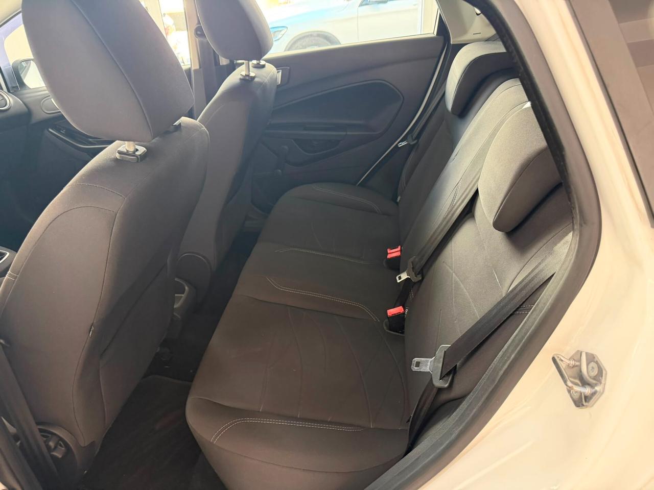 Ford Fiesta 1.5 TDCi 75CV 5 porte