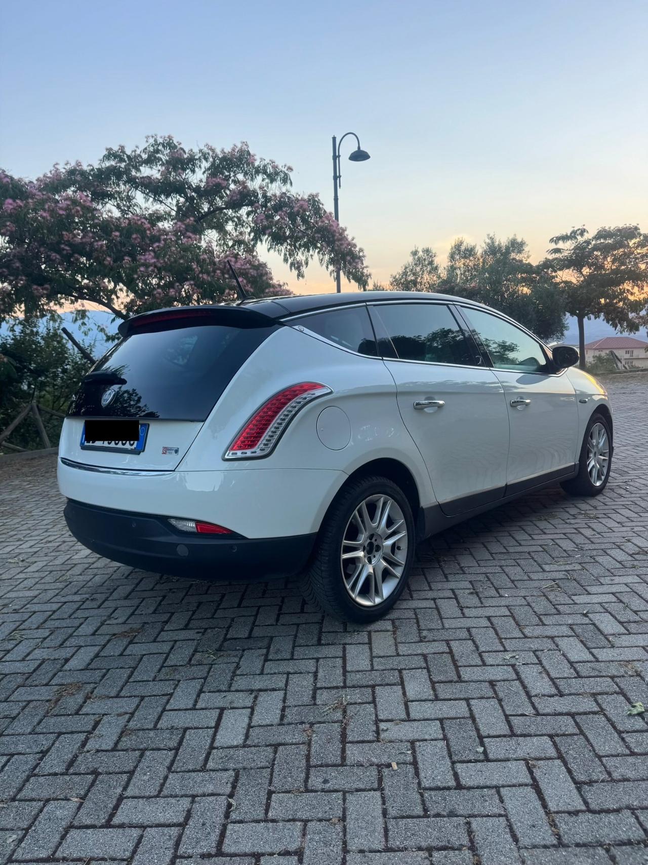 Lancia Delta 1.6 Multijet 120Cv *PLATINO* 2010
