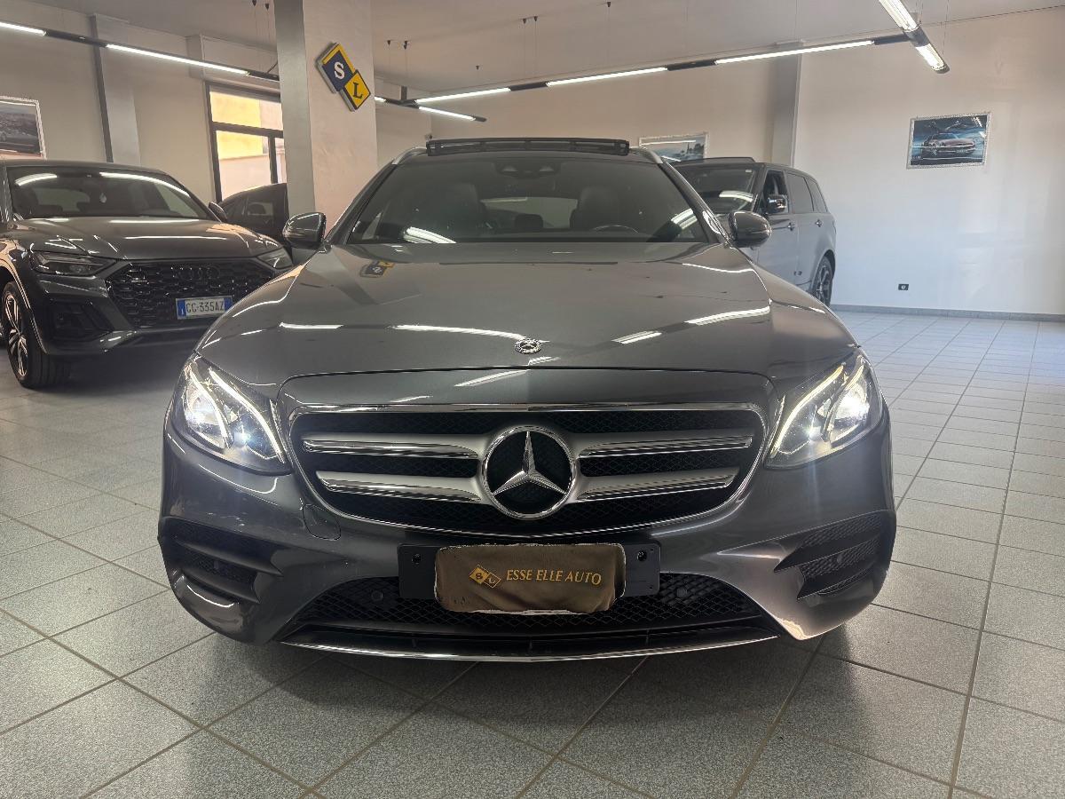 MERCEDES E 220d S.W. Auto Premium plus TETTO/ LUCI/ LED