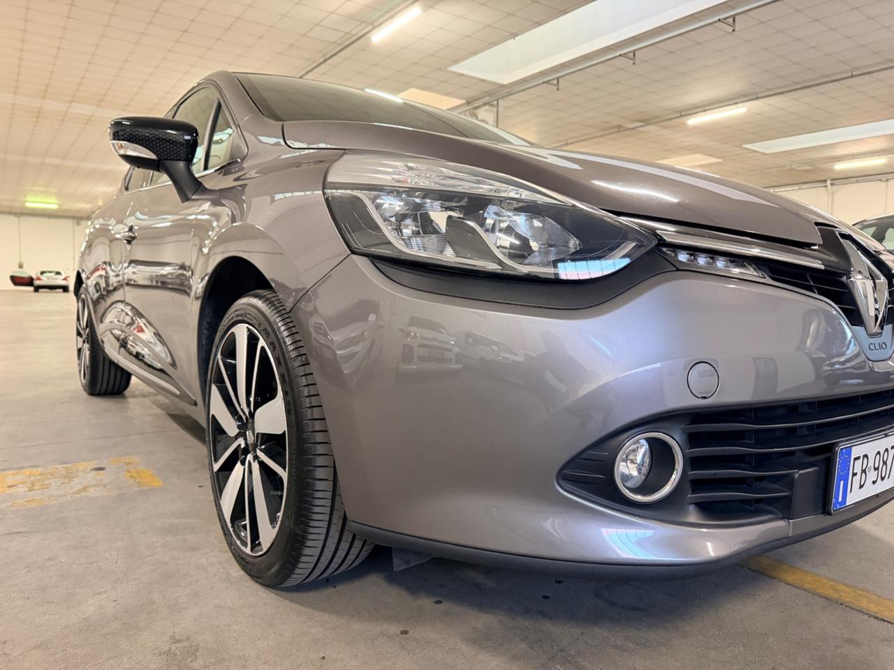 Renault Clio TCe 12V 90CV Start&Stop 5 porte Energy Intens