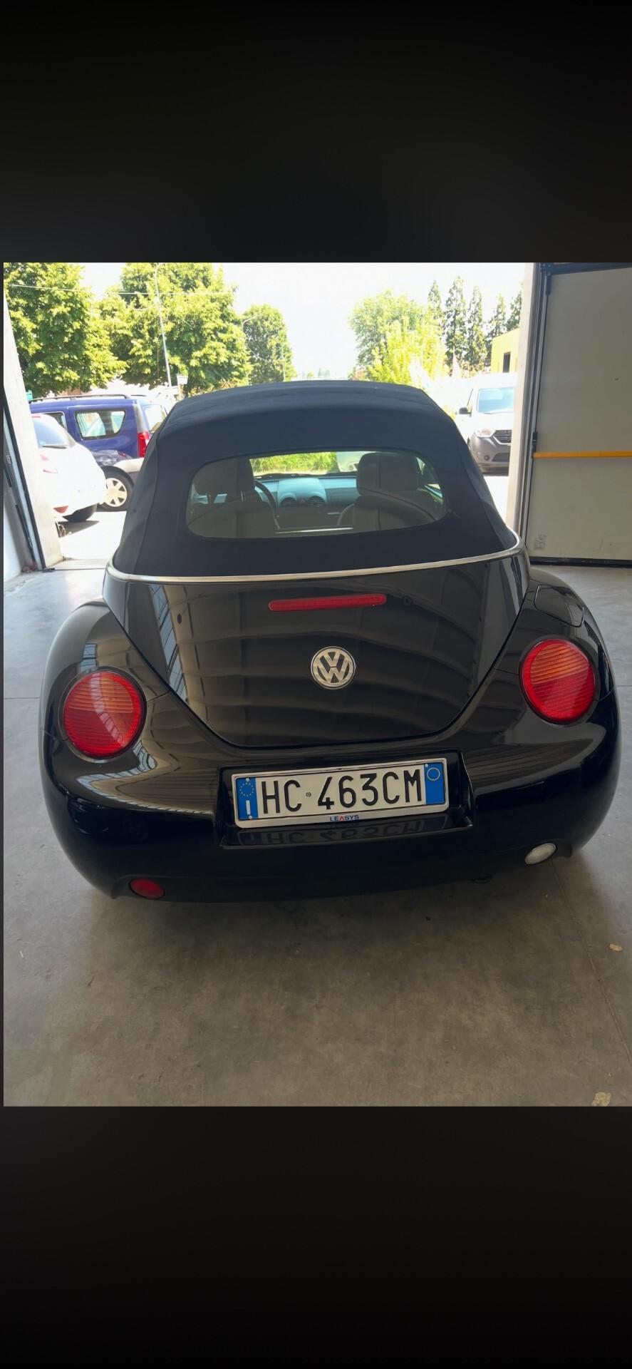 Volkswagen Maggiolino Cabrio 2.0 TDI Design BlueMotion Technology