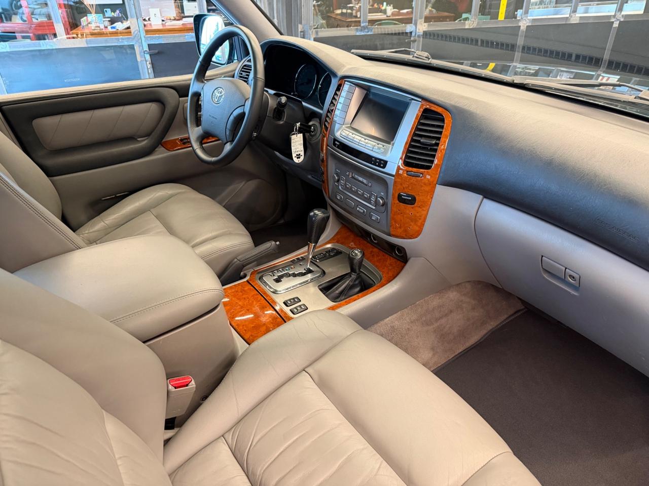 Toyota Land Cruiser 100c 4.7i V8 32V aut. -7 Posti-