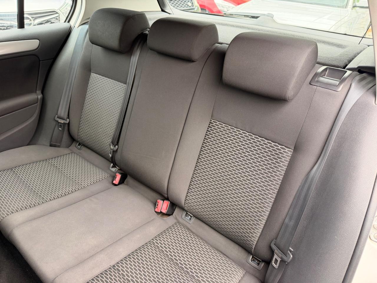Volkswagen Golf 1.4 5p. United 139.000 KM 2011