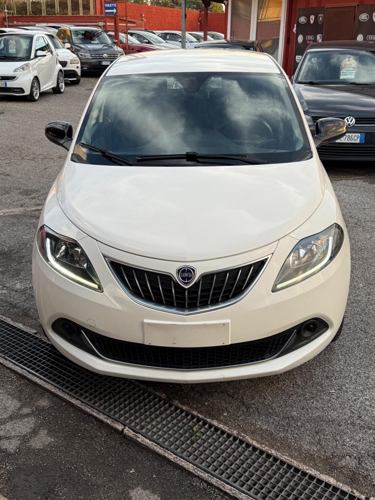Ypsilon 1.0 /Hybrid/unipro/iva esposta /rate/