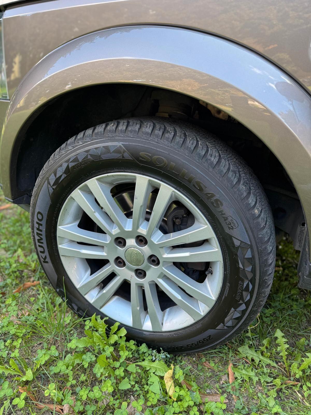 Land Rover Discovery 4 3.0 TDV6 211CV Base