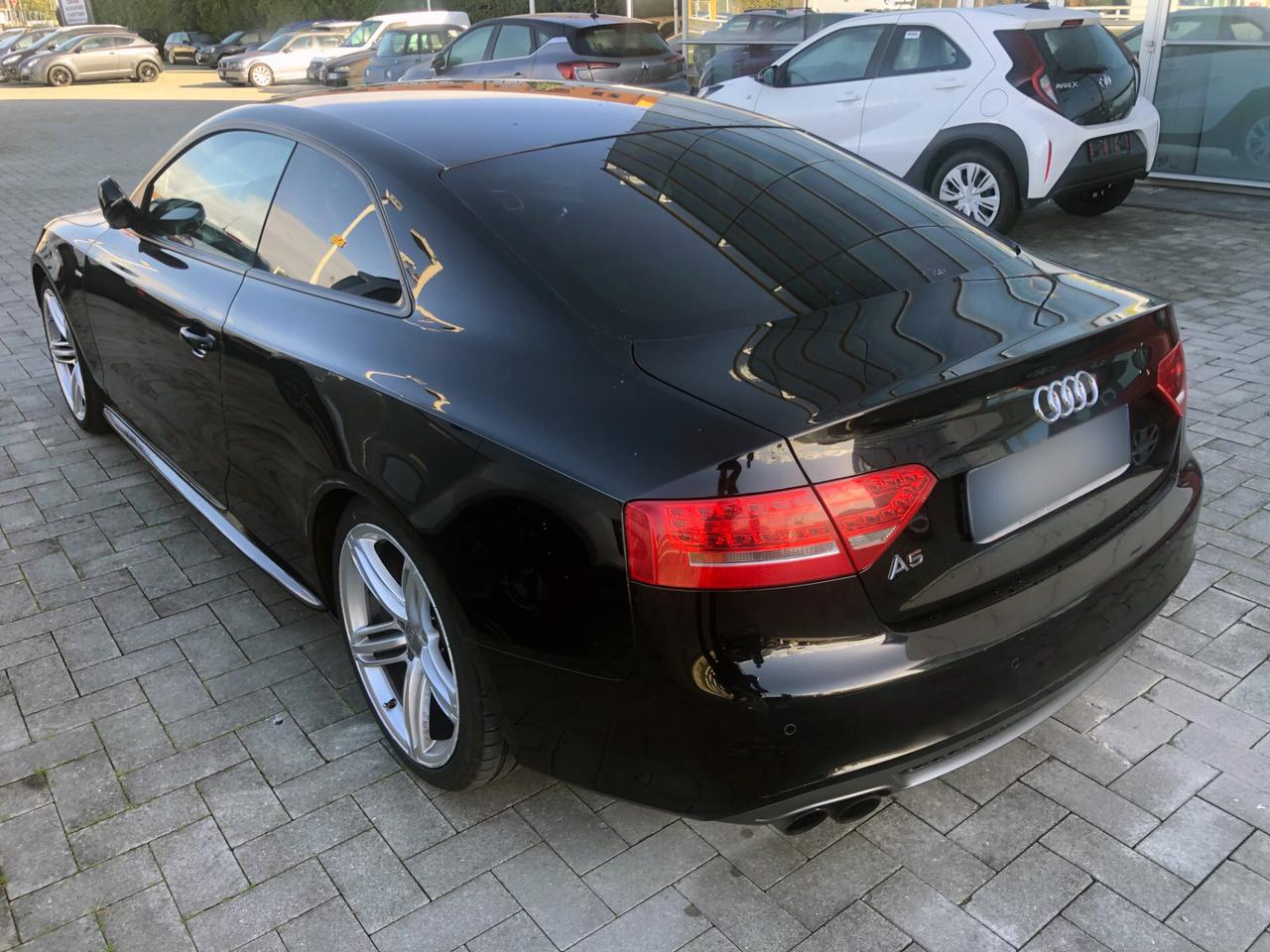 Audi A5 2.0 TFSI 180 CV Ambition