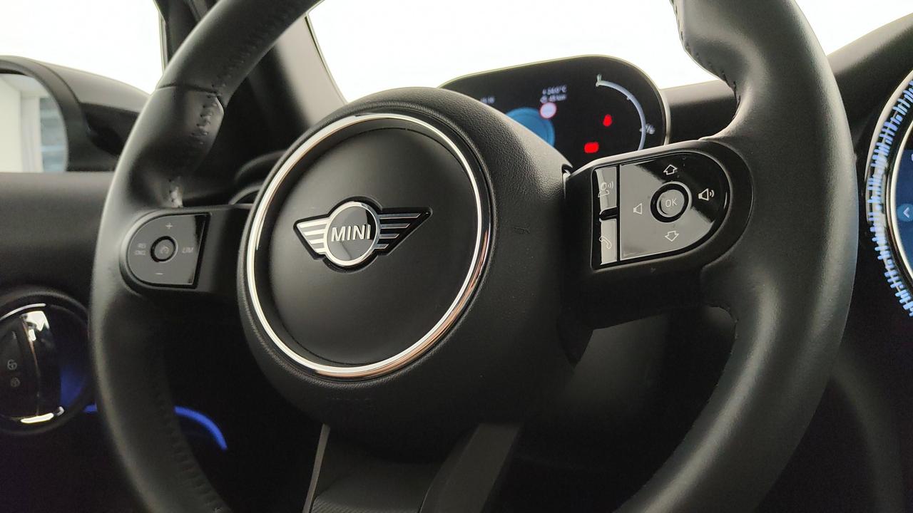 MINI Mini IV F55 2021 5p - Mini 5p 1.5 Cooper Classic auto