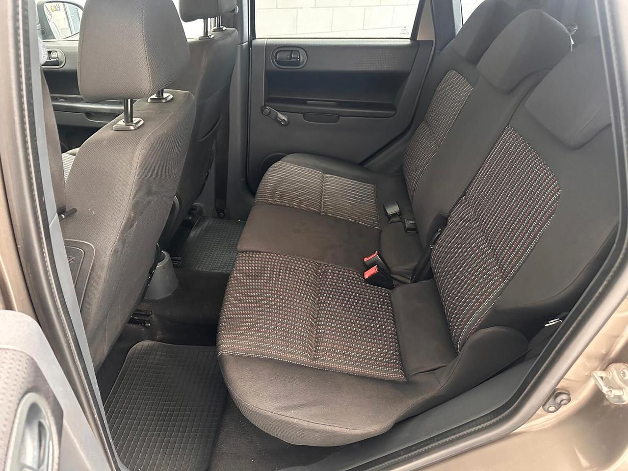 Mitsubishi Colt 1.3 16V 5p. Insport