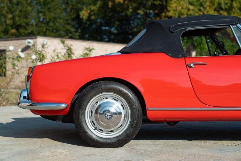 1964 Alfa Romeo Giulia Spider - RDS01661