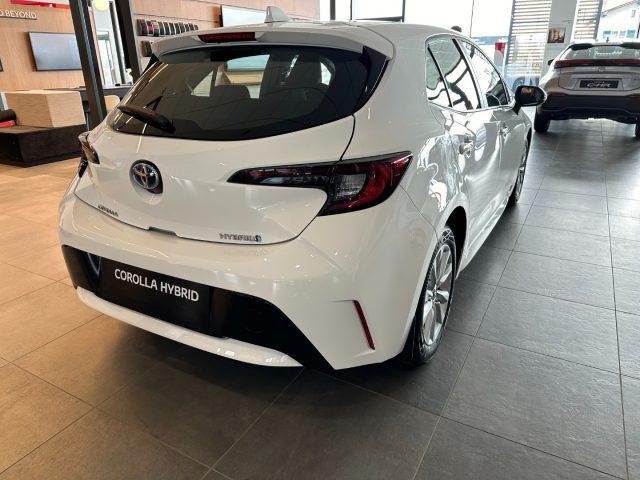 TOYOTA Corolla 1.8 Hybrid Active