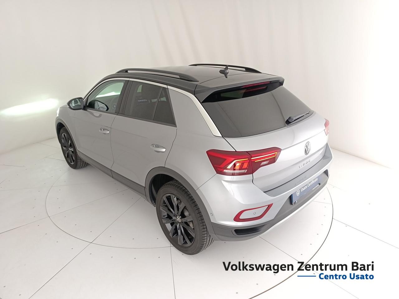 Volkswagen T-Roc 1.0 tsi sport
