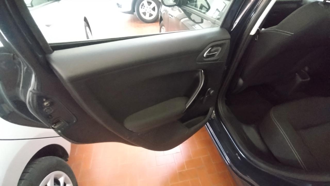 Peugeot 208 PureTech 82 5 porte Active