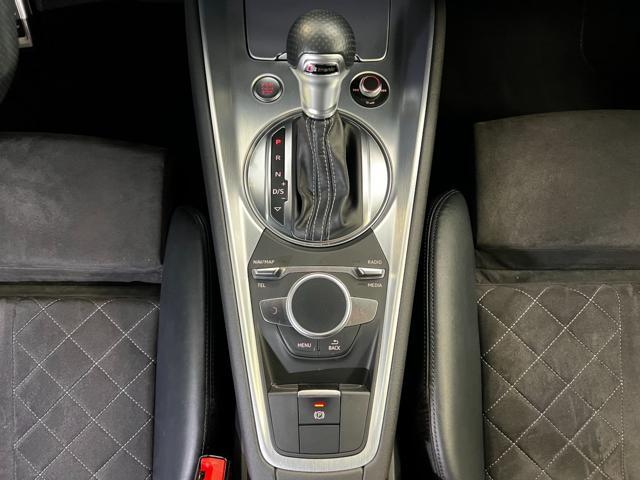 AUDI TT Coupé 1.8 TFSI S tronic 2 x S line / B&O / LED