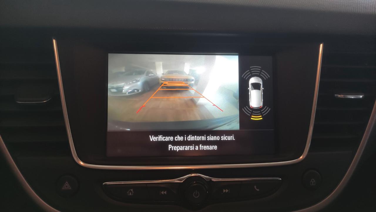 Opel Crossland X 1.2 benzina NEOPATENTATI - 2018