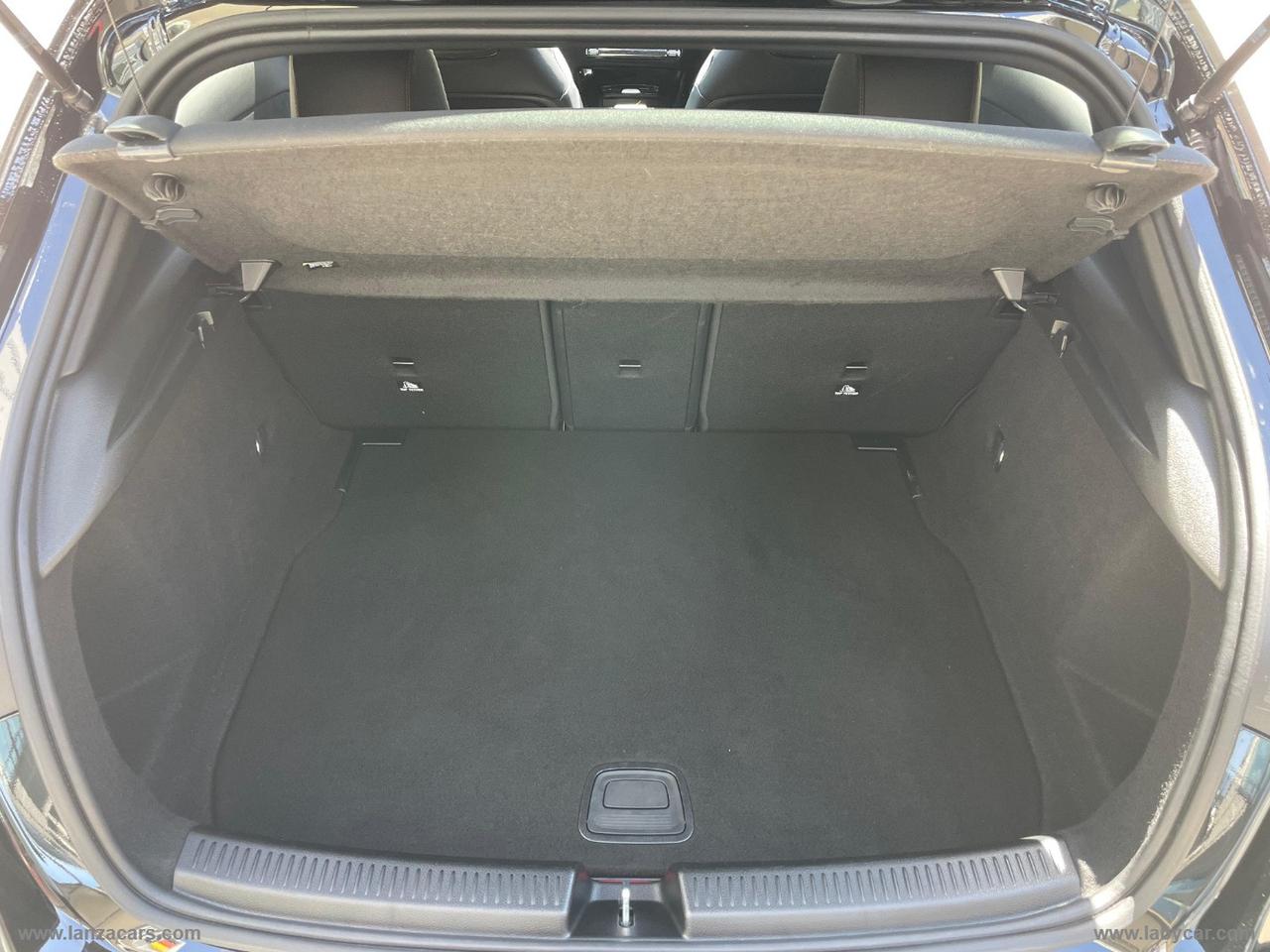 MERCEDES-BENZ A 200 d Automatic Premium Plus AMG Line