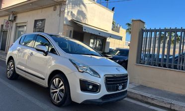 PEUGEOT 3008 1.6 HDi 115CV Allure