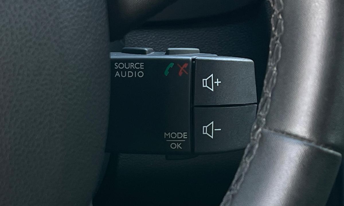 RENAULT Clio 1.2 75 CV 5p. Limited