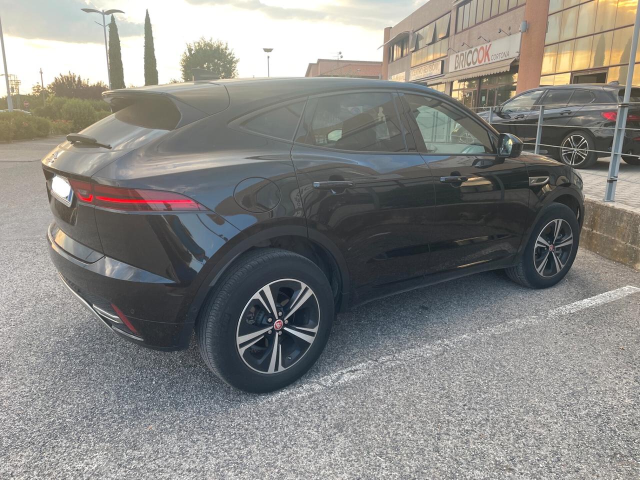 Jaguar E-Pace 2.0D I4 163 CV R-Dynamic