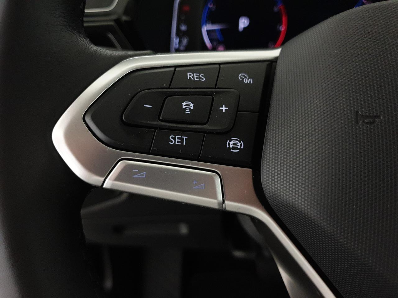 Volkswagen Touran 1.5 tsi executive 150cv dsg